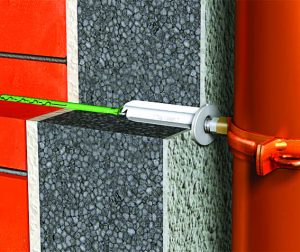 Ejot offre la possibilité à ses clients de travailler avec son système Ejot Iso-Dart adapté à l’ITE, pour les fixations en extérieur. [©Ejot]