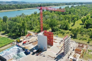 La construction de la nouvelle chaufferie biomasse sur le site d’Essity a nécessité 1 500 m3 de bétons. [©Peduzzi]