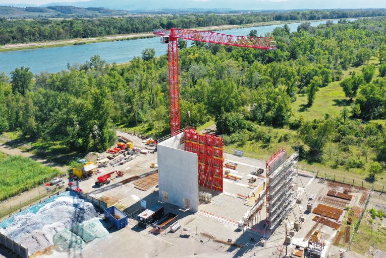 La construction de la nouvelle chaufferie biomasse sur le site d’Essity a nécessité 1 500 m3 de bétons. [©Peduzzi]