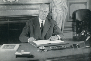 Louis Pradel, surnommé "Zizi Béton". [©Ville de Lyon, Archives municipales, 1PH/1081]