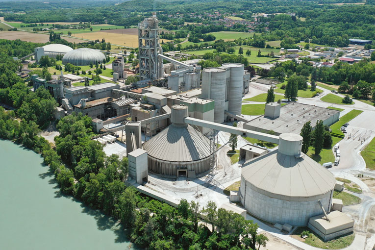 Cimenterie Vicat de Montalieu-Vercieu en Isère. [©Vicat]