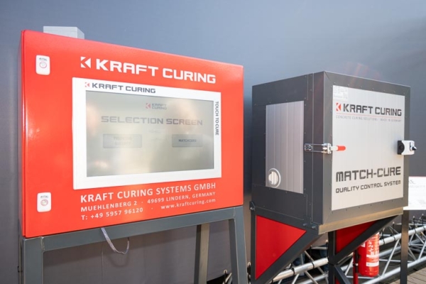 Enceinte Match-Cure et système de collecte des données de Kratf Curing. [©ACPresse]