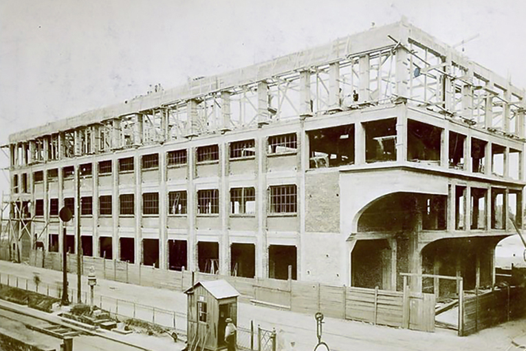 Archives les Grands Moulins de la Loire. [©Photos : Archives de la Ville de Nantes Métropole et université de Nantes]