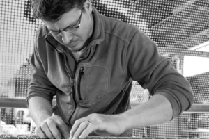 François-Charles Génolini dans son atelier de la Haute-Garonne. [©François-Charles Génolini]