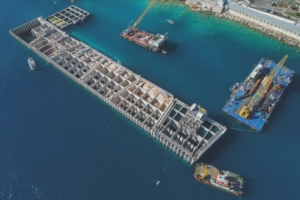 Au sein de l’Hexagone, les entreprises et les industriels font preuve de savoir-faire. Petit tour d’horizon de l’actualité dans la région PACA et les DOM-TOM. [Bouygues TPMC]