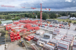 Parc matériels à Saint-Quentin-sur-Isère du groupe Legendre, près de Grenoble. [©Legendre]