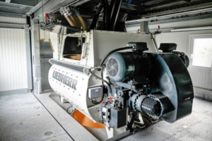 Les nouvelles séries Betomix et Mobilmix de Liebherr offrent un gain de place pour optimiser le nettoyage et la maintenance du malaxeur. [©Liebherr]